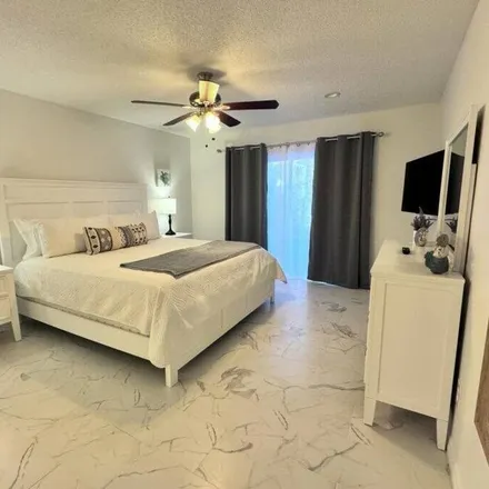 Image 1 - Kissimmee, FL - House for rent