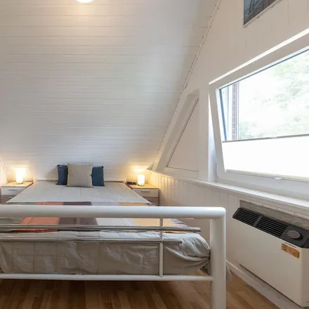 Rent this 2 bed house on Nationalpark-Haus Wurster Nordseeküste in Am Kutterhafen 1, 27639 Dorum