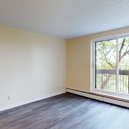 Rent this 1 bed apartment on The Burnstone in 10 Burnside Avenue, Ottawa