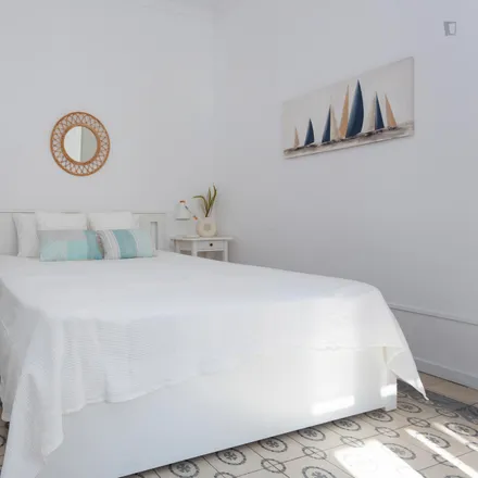 Rent this 3 bed apartment on Carrer de Còrsega in 202, 08001 Barcelona