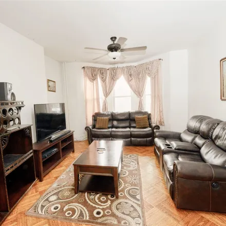 Image 7 - 80 Van Siclen Avenue, New York, NY 11207, USA - Duplex for sale