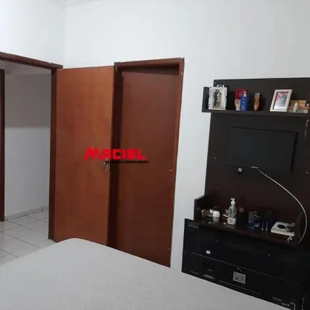 Buy this 3 bed house on Rua Benedita C dos Santos in Jardim Vale do Sol, São José dos Campos - SP