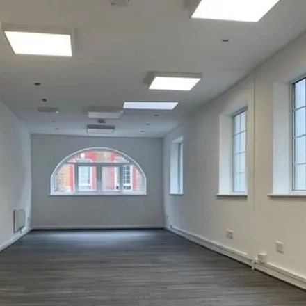 Image 1 - Akin, 59 Wentworth Street, Spitalfields, London, E1 7TD, United Kingdom - Apartment for rent