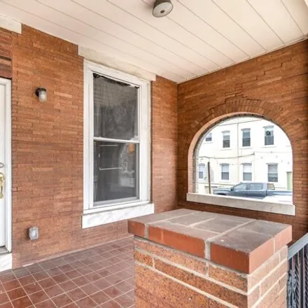 Image 5 - 639 South Conkling Street, Baltimore, MD 21224, USA - House for sale