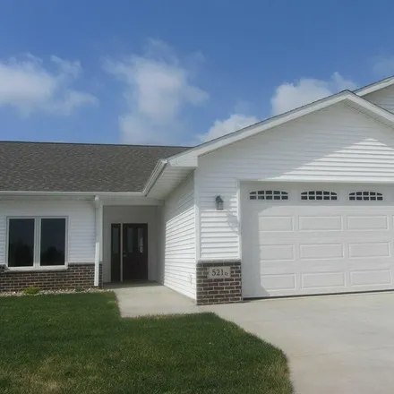 Buy this 2 bed condo on 465 Autumn Lane in Cedar Falls, IA 50613