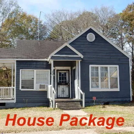 Buy this 1studio house on 271 Lexington Avenue in Jackson, MS 39209