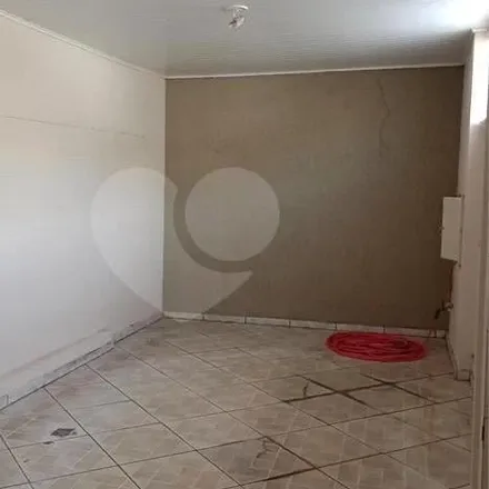 Buy this 3 bed house on Rua Antônio Biral in Lençóis Paulista, Lençóis Paulista - SP