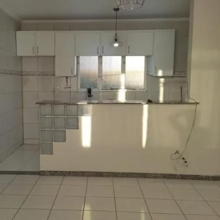 Rent this 2 bed apartment on Rua dos Bandeirantes in Matatu, Salvador - BA