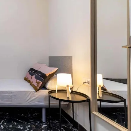 Rent this 1 bed room on Consulado Mexicano in Carrer del Periodista Azatti, 46002 Valencia