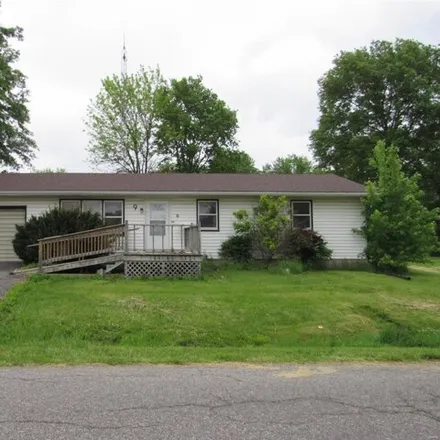 Buy this 3 bed house on unnamed road in Bowling Green, MO 63334