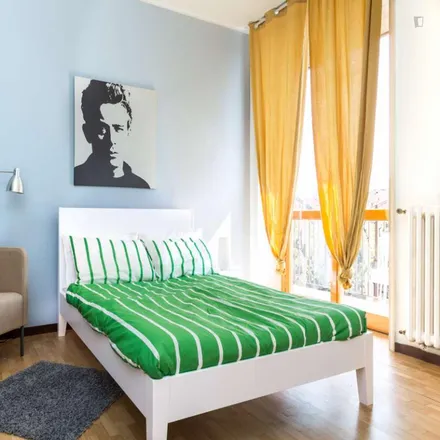Rent this 3 bed room on Via Adele Martignoni 2 in 20124 Milan MI, Italy