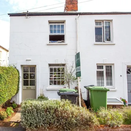 Rent this 2 bed house on Church Street in Henley-on-Thames, RG9 1TD