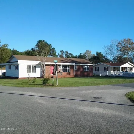 Buy this 3 bed house on 101 Ray Street in Tabor City, Columbus County