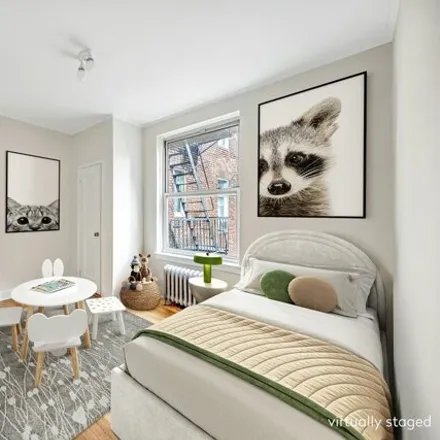 Image 6 - 37-11 84th Street, New York, NY 11372, USA - Apartment for sale