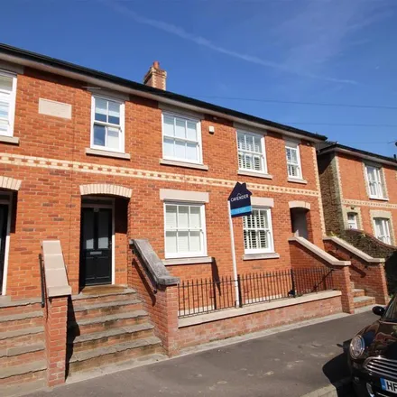 Rent this 3 bed townhouse on Charlotte Terrace in Addison Road, Guildford