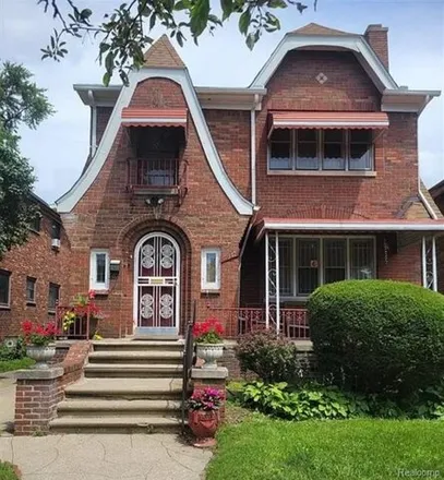 Buy this 5 bed house on 8780 Santa Maria Avenue in Detroit, MI 48221