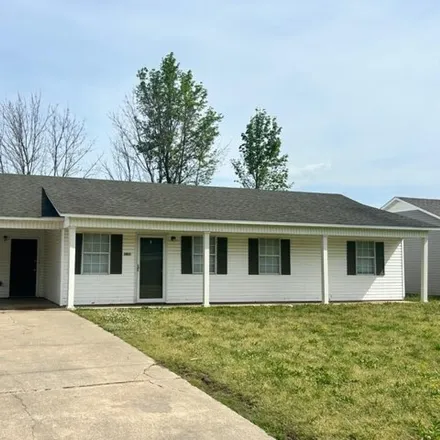 Buy this 3 bed house on 3751 Emilee Drive in Paragould, AR 72450