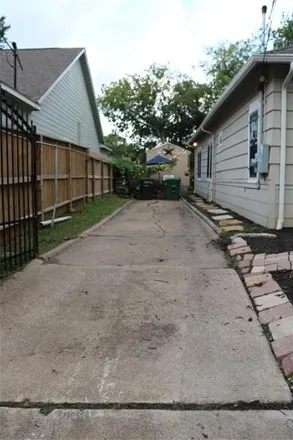 Image 4 - 3638 McGowen Street, Houston, TX 77004, USA - House for rent