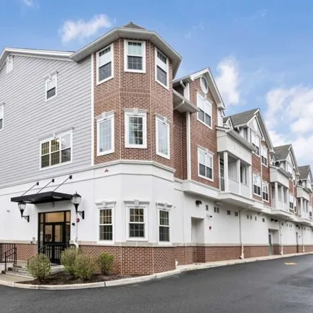 Rent this 1 bed condo on 732 New Bridge Road in New Bridge, Teaneck Township