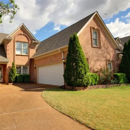 Buy this 4 bed house on 1636 Goldsmith Court in Collierville, TN 38017
