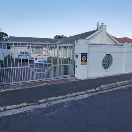 Image 4 - Tullyallen Road, Cape Town Ward 58, Cape Town, 7700, South Africa - Apartment for rent
