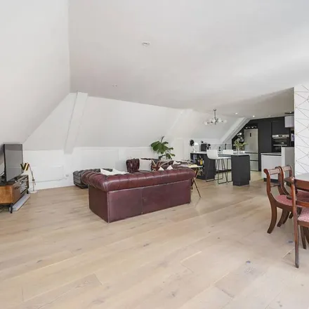 Rent this 2 bed apartment on Sartoria in 133 Middlesex Street, London