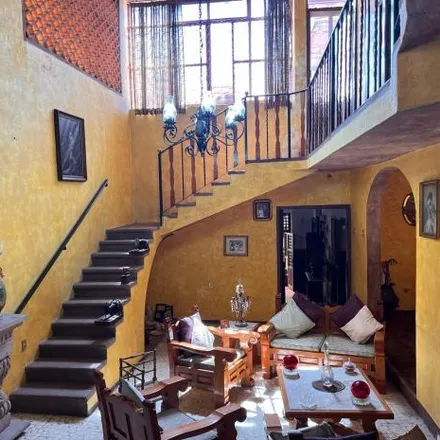 Rent this 6 bed house on Luis Pasteur 51 in Delegación Centro Histórico, 76000 Querétaro