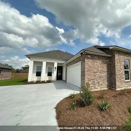 Buy this 3 bed house on Trailhead Drive in Ascension Parish, LA 70737