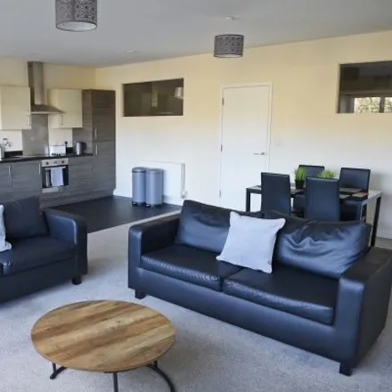 Rent this 3 bed apartment on Shaftesbury Square in Ipswich, IP4 1NB
