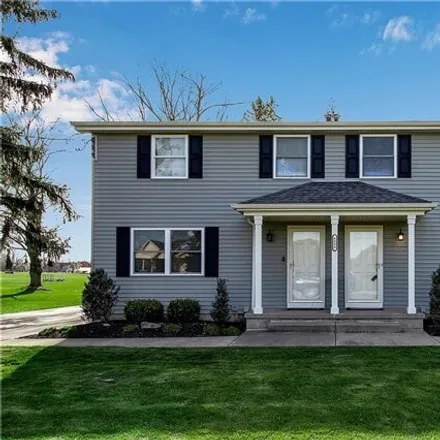 Buy this 6 bed house on 6000 Newhouse Road in Clarence, Erie County