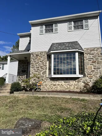 Buy this 3 bed house on 16 Colonial Road in West Gate Hills, Haverford Township