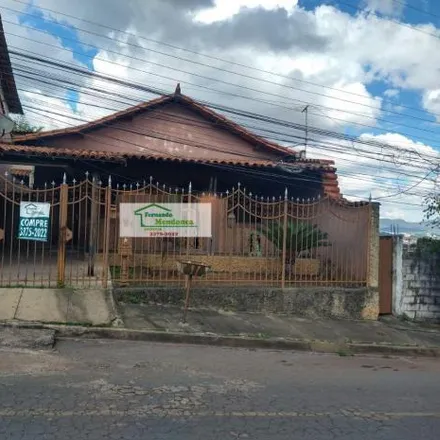Buy this 4 bed house on Rua Aurélio Lopes in Eldorado, Contagem - MG