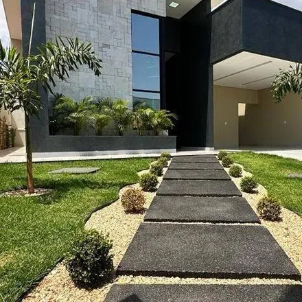 Buy this 3 bed house on Rua Bom Sucesso in Jardim Petrópolis, Goiânia - GO