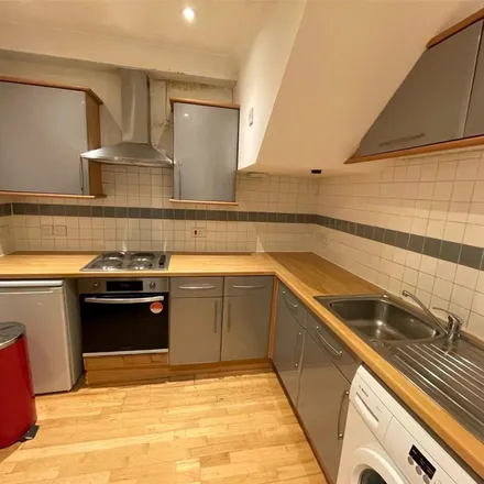 Rent this 3 bed apartment on Milner Road in London, RM8 2PX