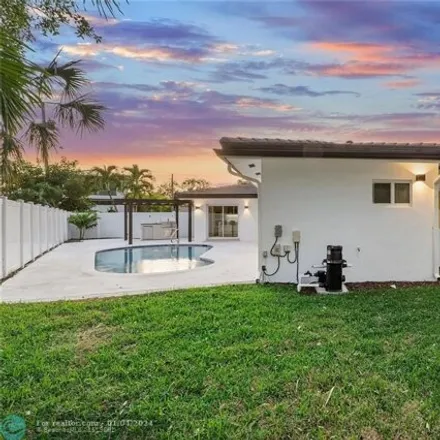 Image 8 - 2556 Middle River Drive, North Bal Harbor, Fort Lauderdale, FL 33305, USA - House for sale