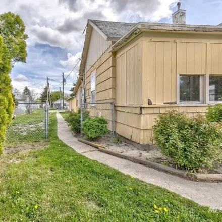 Image 4 - 1413 2nd Street North, Nampa, ID 83687, USA - House for sale