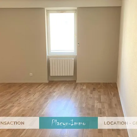 Rent this 1 bed apartment on 57 Rue Carnot in 71000 Mâcon, France