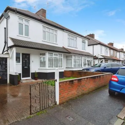 Image 1 - Kingswood Way, London, SM6 8PB, United Kingdom - Duplex for sale