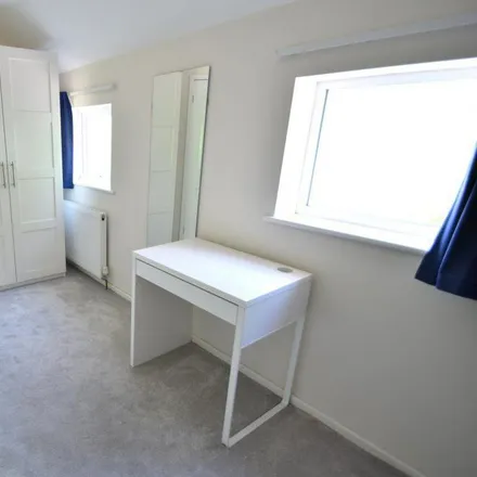 Image 7 - Mead Close, Bristol, BS11 0DR, United Kingdom - Apartment for rent