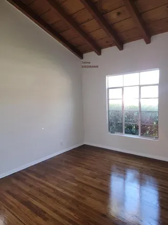 Image 8 - 12726 Admiral Avenue, Los Angeles, CA 90202, USA - Room for rent