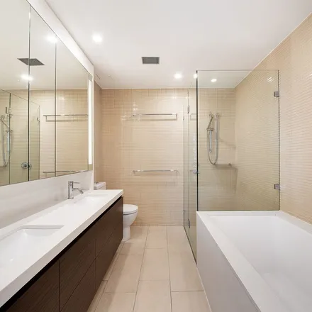 Image 4 - 2 Neild Avenue, Darlinghurst NSW 2021, Australia - Apartment for rent