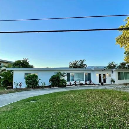 Image 1 - 205 55th Avenue, Saint Pete Beach, Pinellas County, FL 33706, USA - House for sale