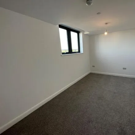 Image 6 - Newlands Road, Luton, LU1 4BQ, United Kingdom - House for rent