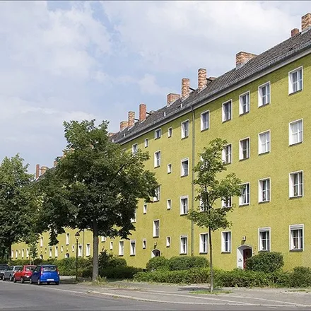 Rent this 2 bed apartment on Ziekowstraße 94 in 13509 Berlin, Germany