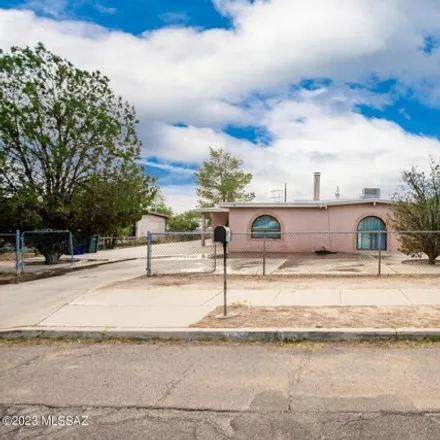 Buy this 4 bed house on 5524 South Alaska Drive in Tucson, AZ 85706