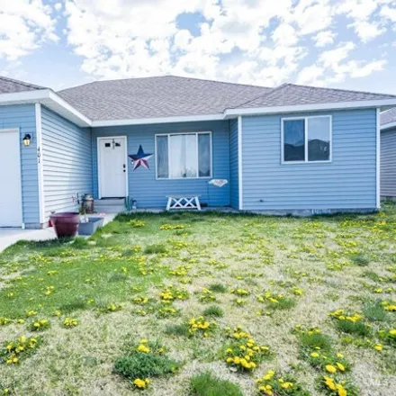 Buy this 3 bed house on Miller Avenue in Burley, ID 83318