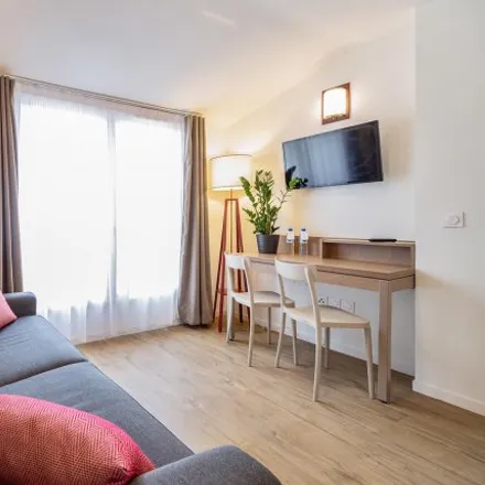 Rent this 1 bed apartment on Niort