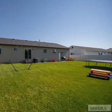 Image 8 - 1439 Richland Drive, Bonneville County, ID 83401, USA - House for sale