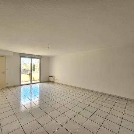 Rent this 1 bed apartment on 20 Rue Jean Mermoz in 31140 Fonbeauzard, France