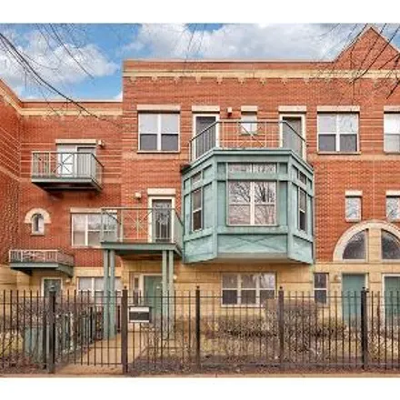 Buy this 2 bed house on 4530 South Woodlawn Avenue in Chicago, IL 60637